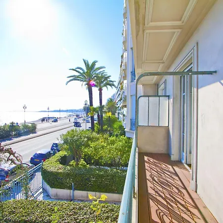 Promenade Holiday - Electra Promenade *